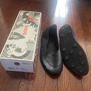 Swims classic spike black galosh